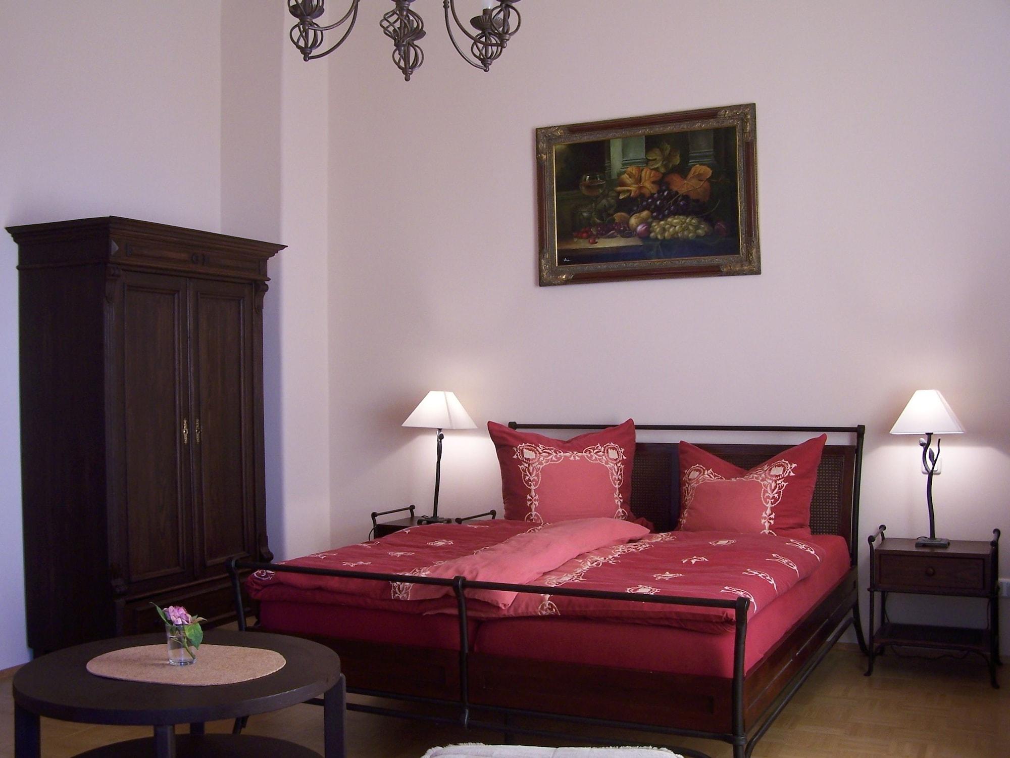Hotel-Appartement-Villa Ulenburg Dresden Buitenkant foto