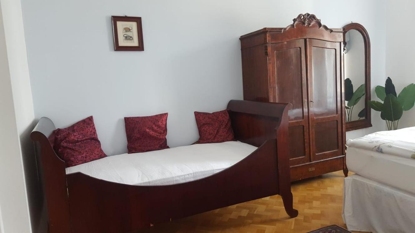 Hotel-Appartement-Villa Ulenburg Dresden Kamer foto