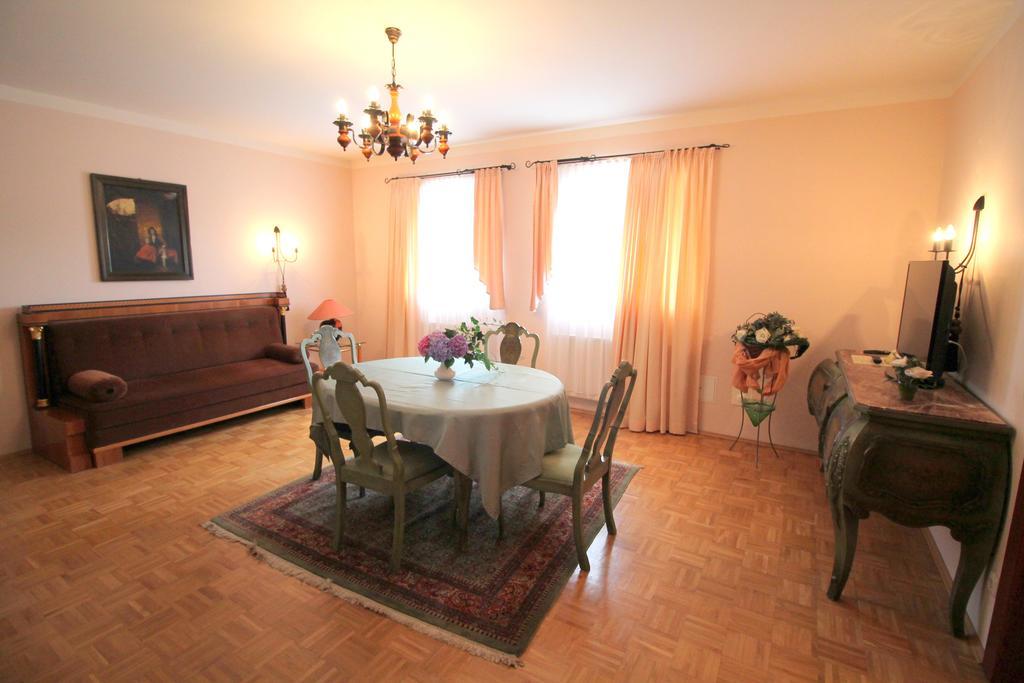 Hotel-Appartement-Villa Ulenburg Dresden Buitenkant foto